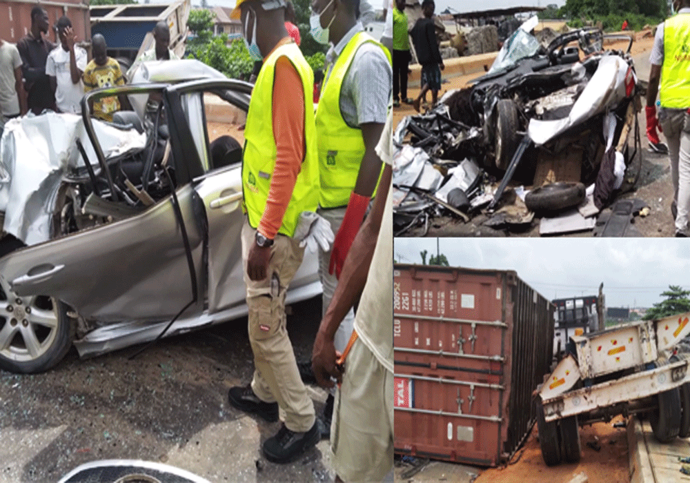 The Federal Road Safety Corps, FRSC in Ogun said on Saturday that six persons lost their lives in an accident that involved two vehicles on the Lagos-Ibadan Expressway.