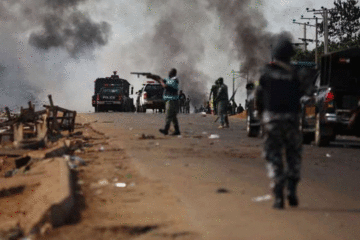 ‘Area Boys’, Security Operatives In Sporadic Shooting In Lagos