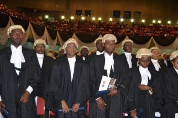 20 bag first class as Law School graduates 4, 350