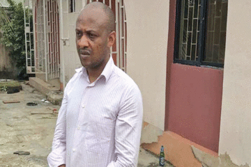 2 ex-solders in court, deny being Evans’ accomplices