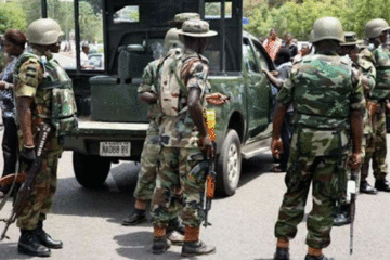 Army parades 2 fake policemen for drug trafficking